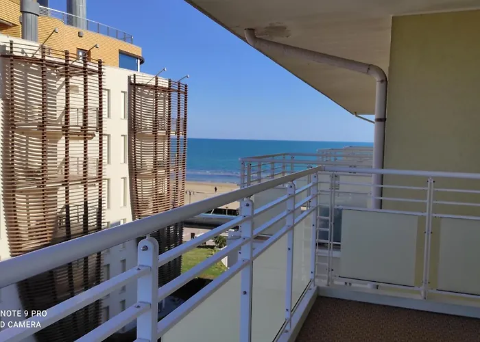 Trilocale Diplomatic Fronte Mare Piazza Torino * Lido di Jesolo