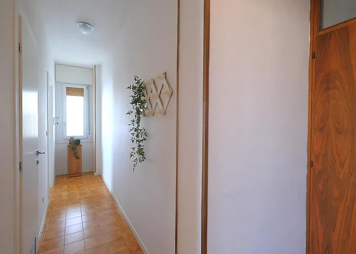 Trilocale Diplomatic Fronte Mare Piazza Torino *